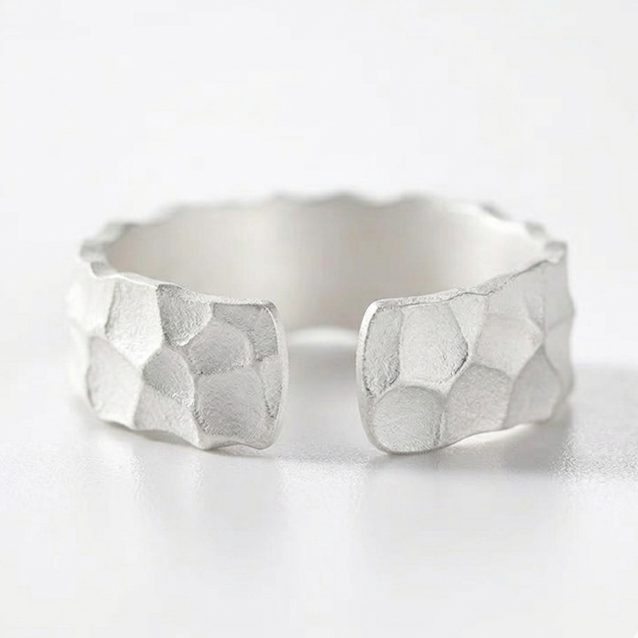Miniatura 2 do modelo 3D Hammered Ring （fast print）