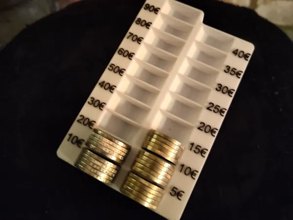 https://makerworld.bblmw.com/makerworld/model/USc1a8f1b0c43e73/design/8a939832201aa339.jpg