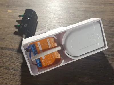 Box contenitore Switchbot + Shelly