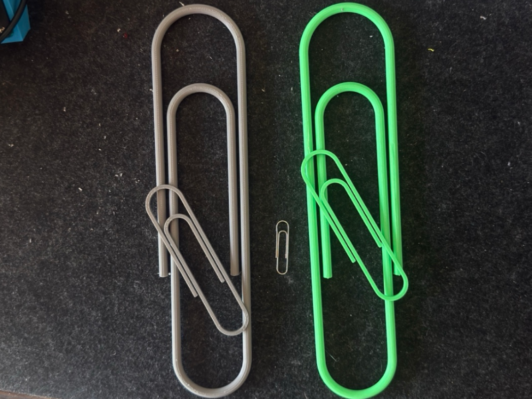Giant Parametric Paper Clip
