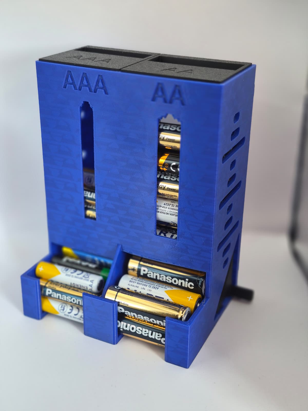 Miniatura 1 do modelo 3D Battery Storage V2