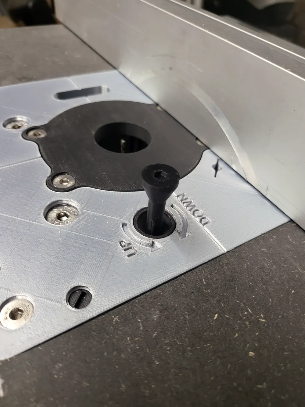 Router lift key by Michel57 - MakerWorld