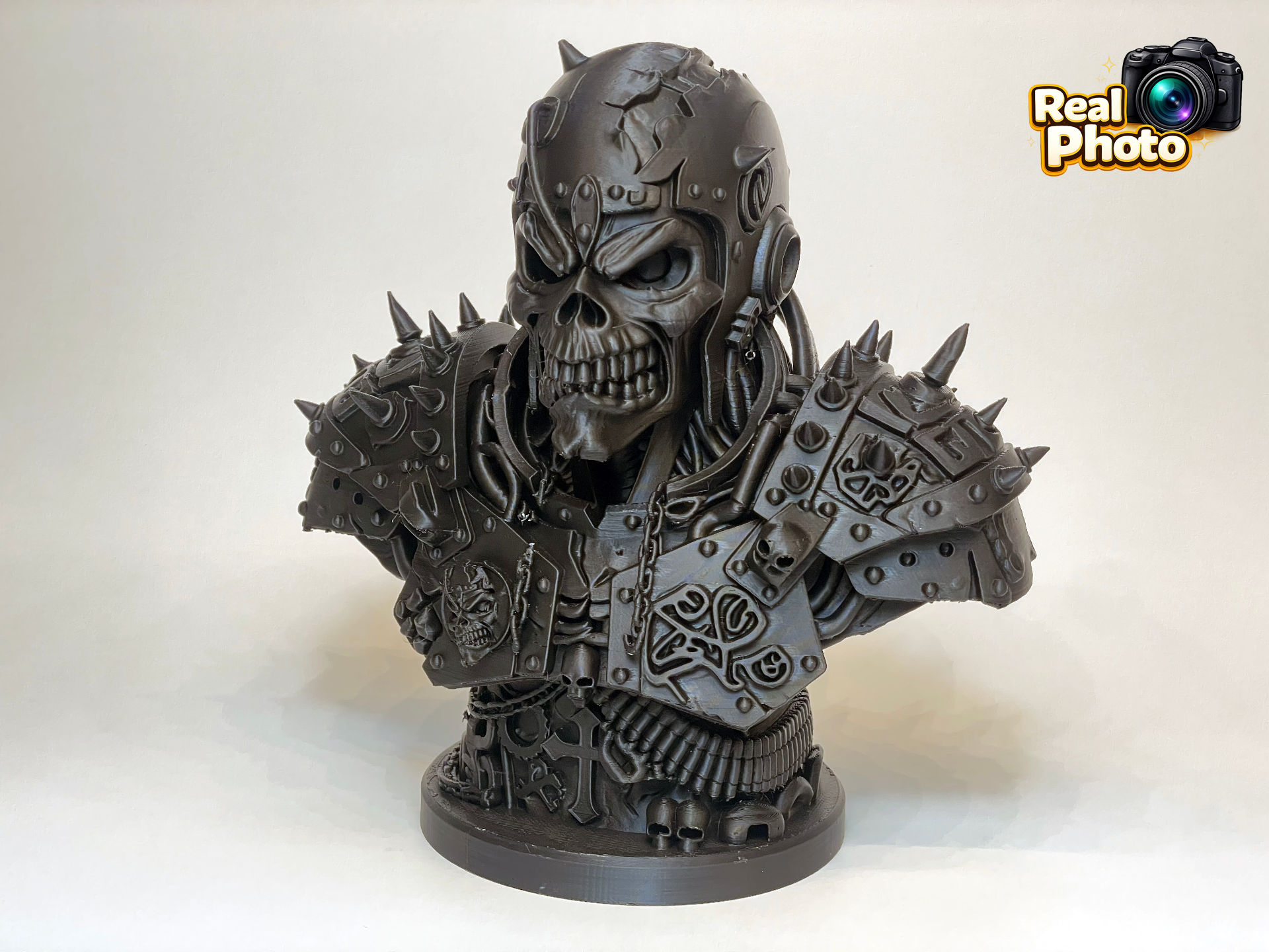 Eddie Bust – Heavy Metal Legend