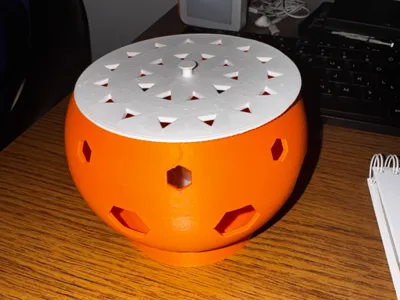 Candle holder