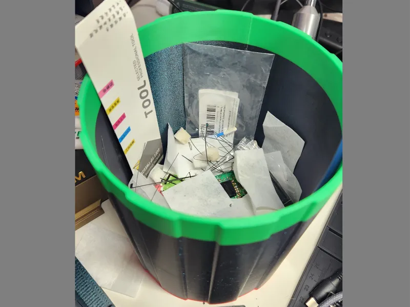 Desktop Trash Can