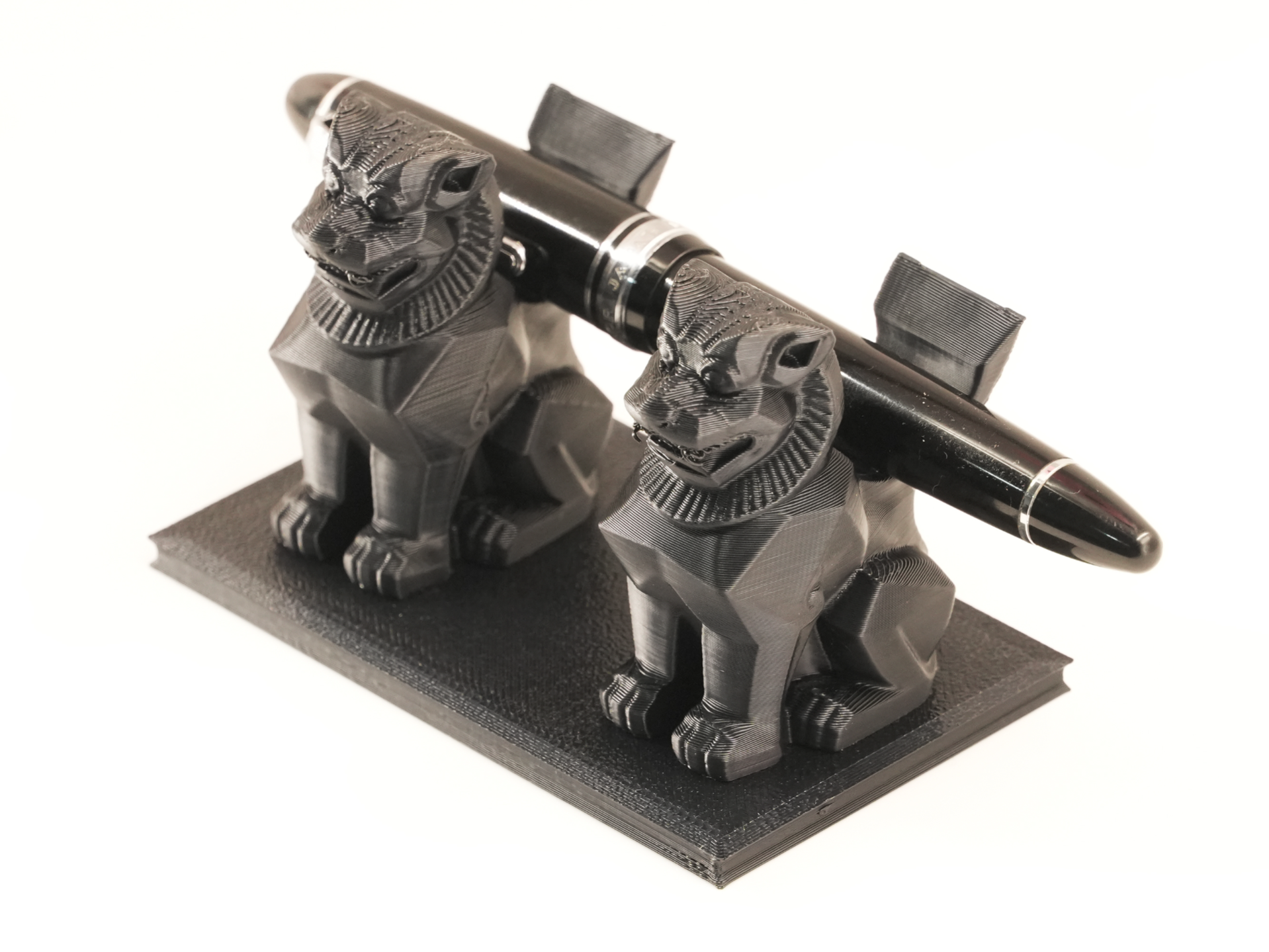 The Yali Guardian Pen Stand