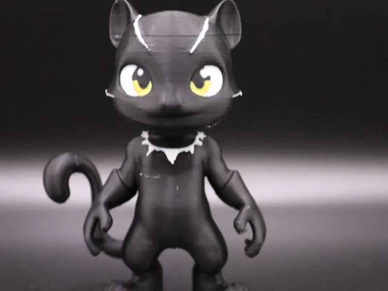 Süßer kleiner Black Panther