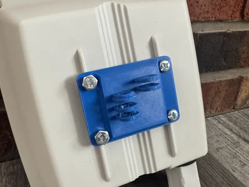 EasyLink Outdoor Antenna Mounting Bracket
