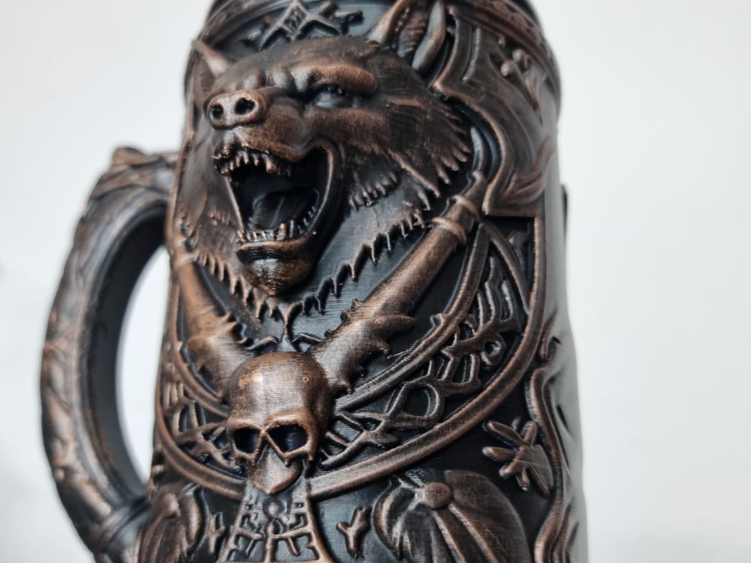 Berserker Wolf – Porta-Lata 500 ml