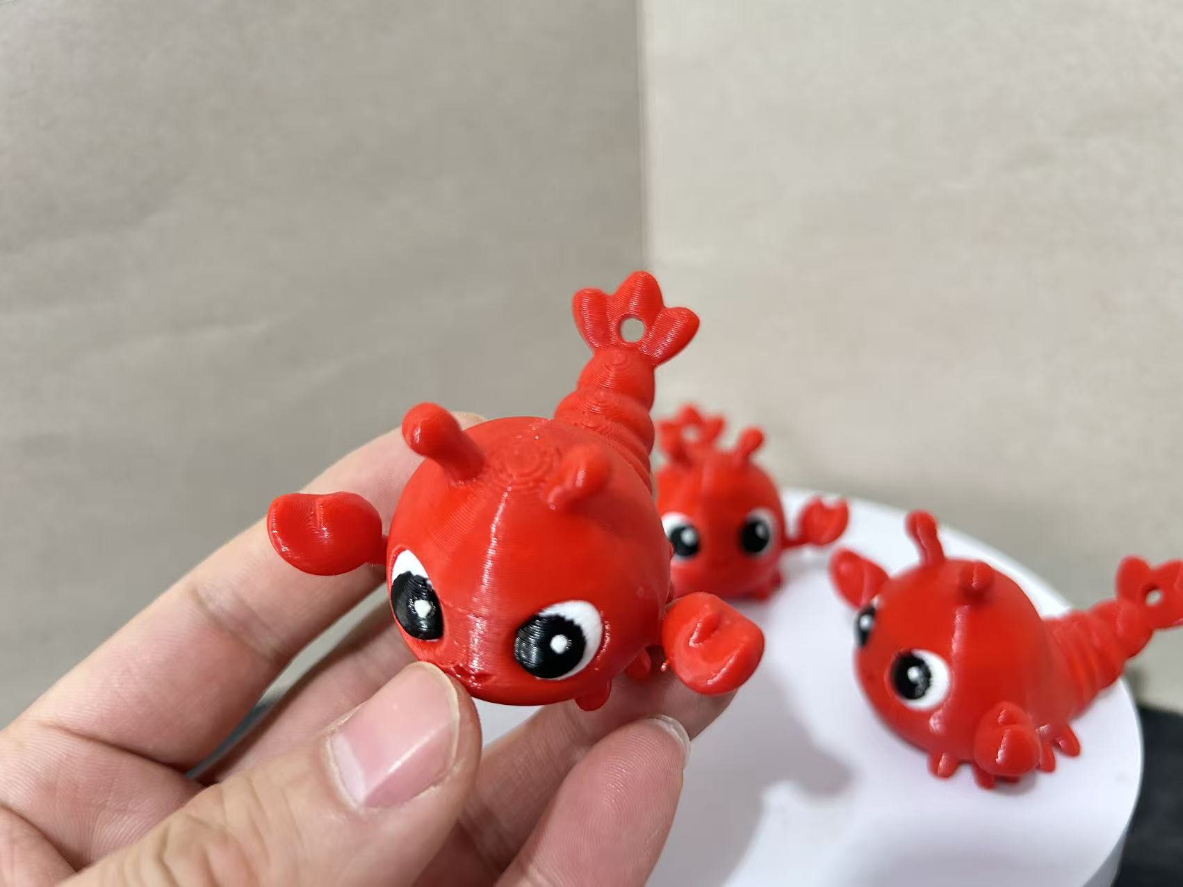 Miniatura 2 do modelo 3D openclaw小龙虾幼崽挂件，随身携带养起来 （多色一体打印）