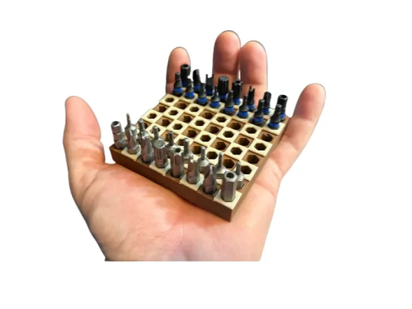 Screwdriver Chess