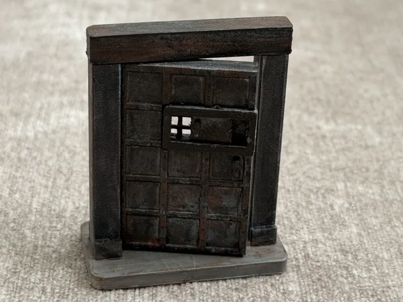 Resident Evil Board Game - Metal Door