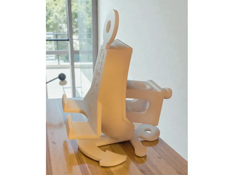 Benchy phone holder