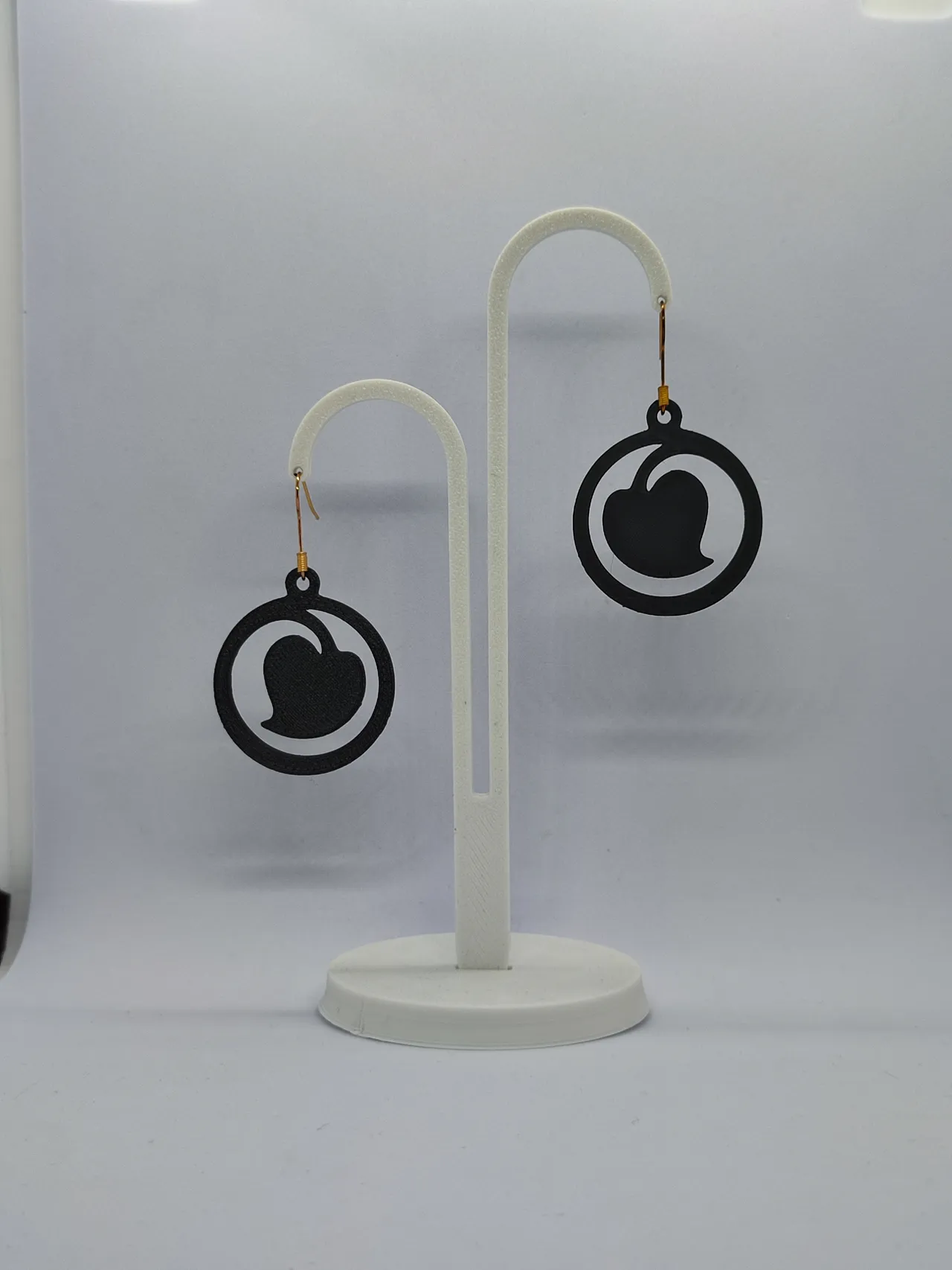 Aretes Semilla Negra view 2