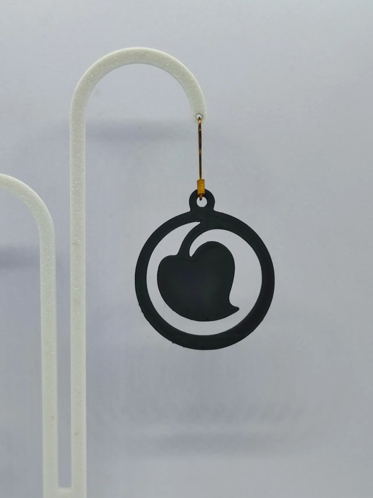 Aretes Semilla Negra view 4