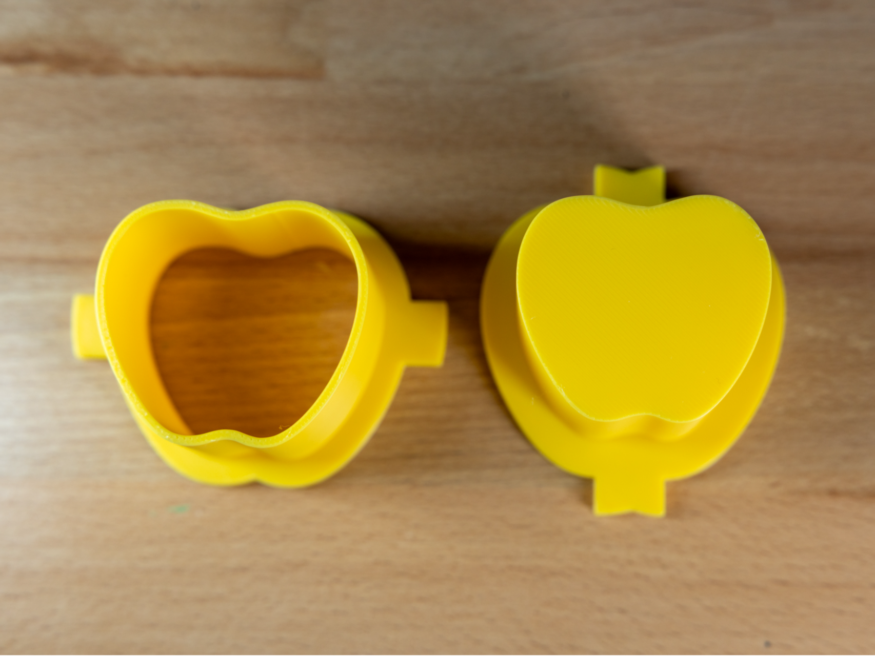 Cake Pop Disc Tool Apple