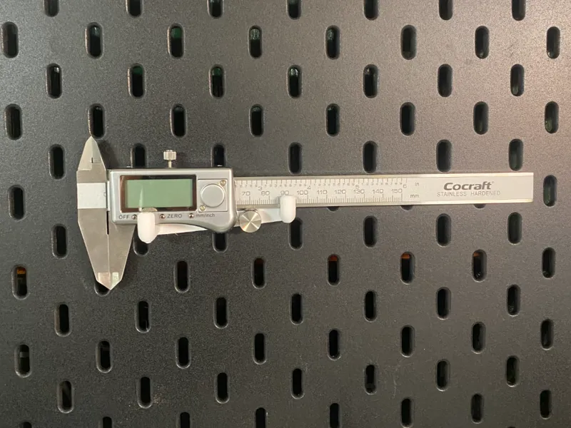 Skadis Caliper holder