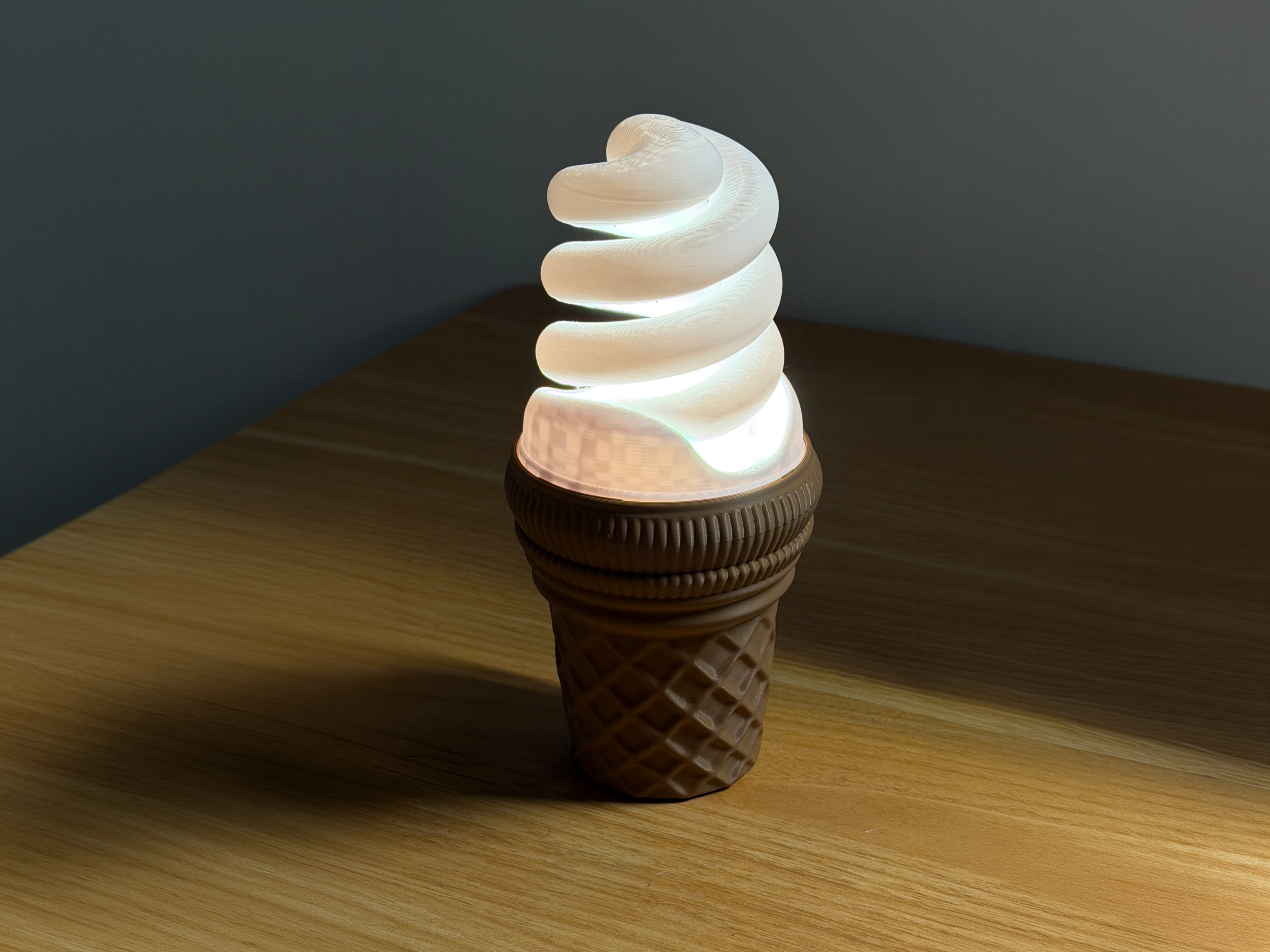 Ice Cream Lamp - Free 3D Print Model - MakerWorld