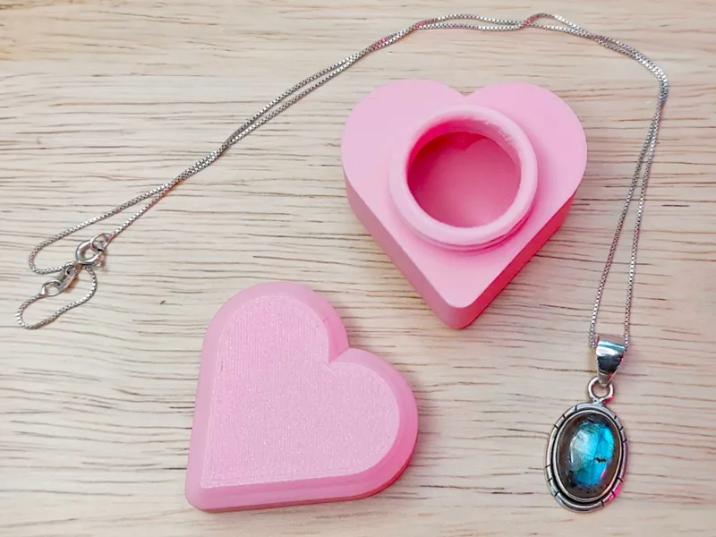 Tiny Heart Shaped Box (No supports needed)