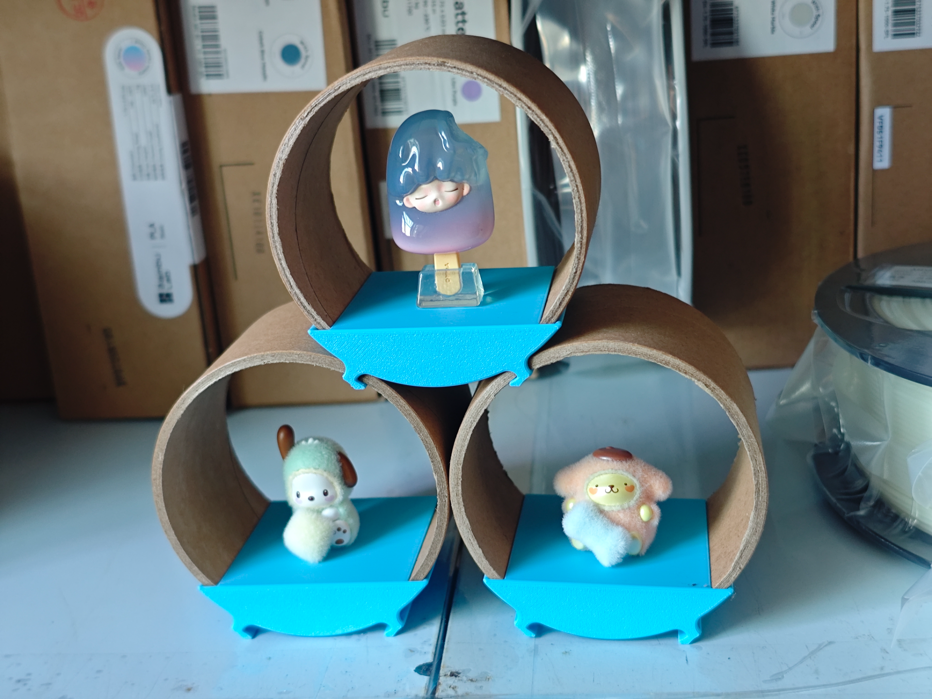 无限堆叠展示台（卷纸筒废物利用）