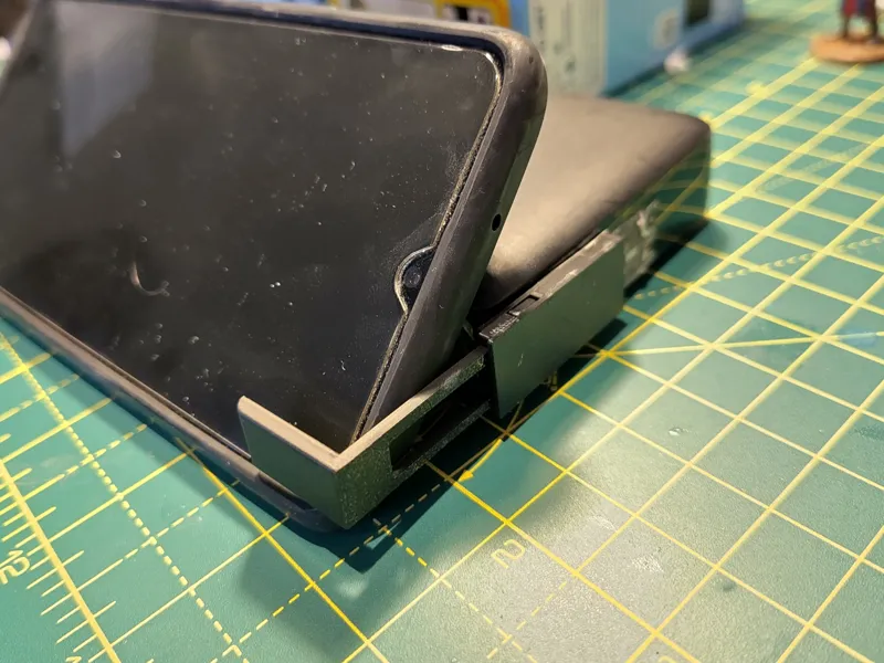 Phone Stand - Power Bank Attachment 