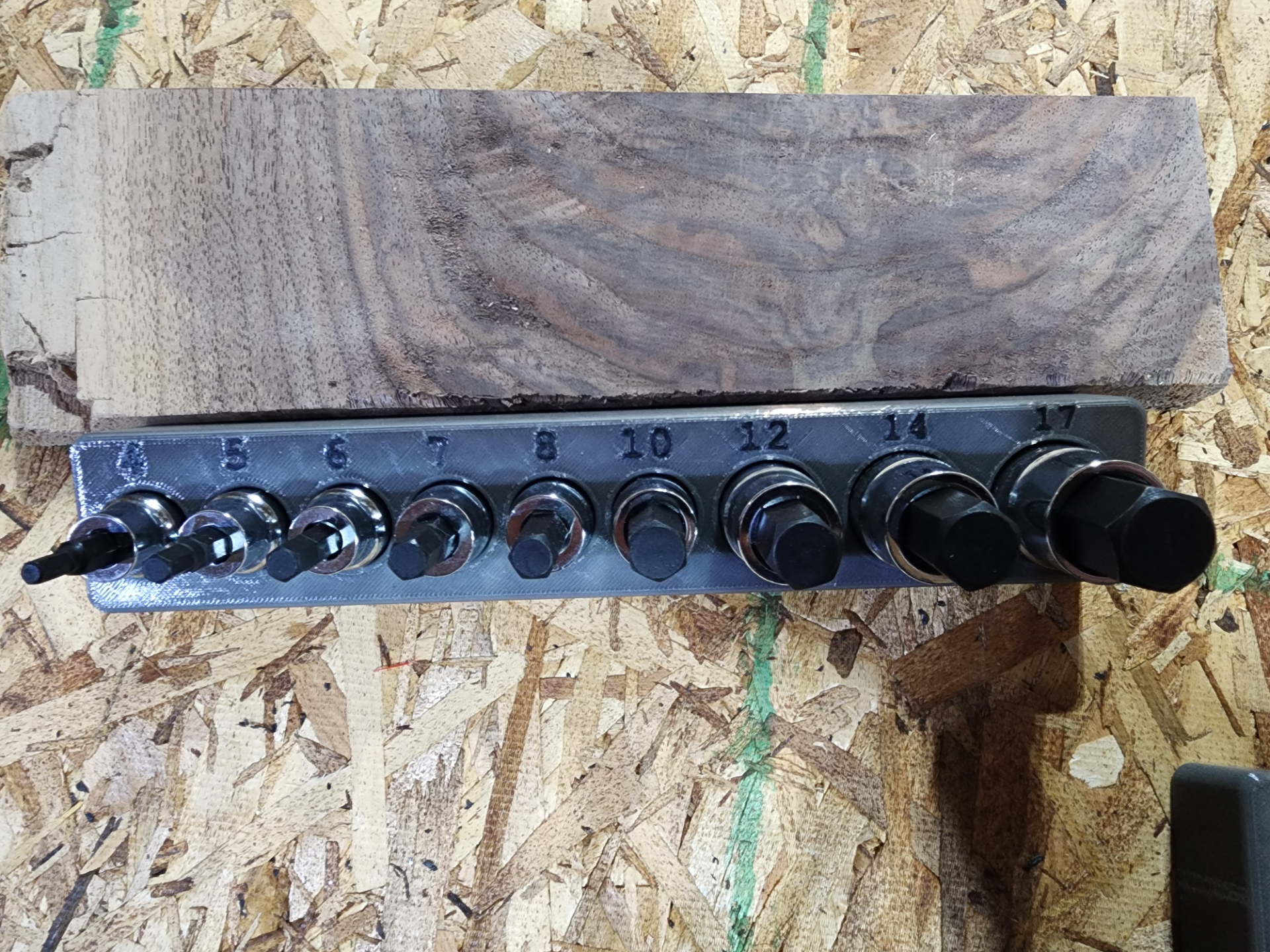 Pittsburgh 3/8" & 1/2" 9pc Hex Bit Set - Metric 