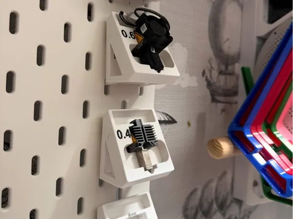 https://makerworld.bblmw.com/makerworld/model/USc212d05bc8c23d/design/2024-10-12_af5d60645a47e.png