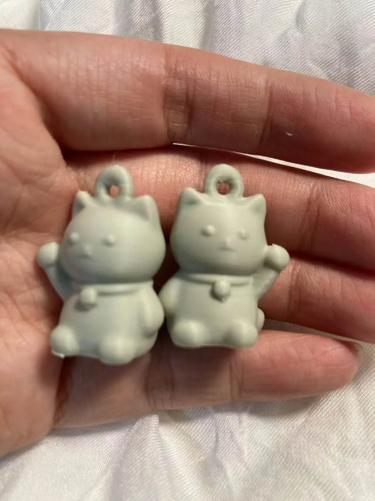 立体招财猫耳环 view 2