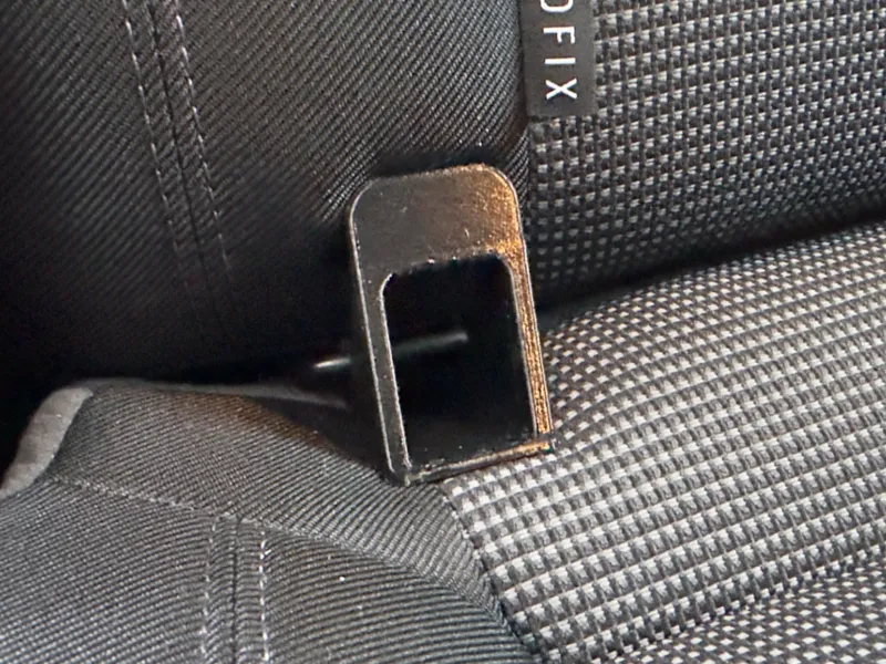 Car ISOFIX connect helper, protector