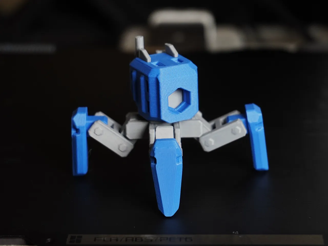 Sentry Mech - Model Kit view 2