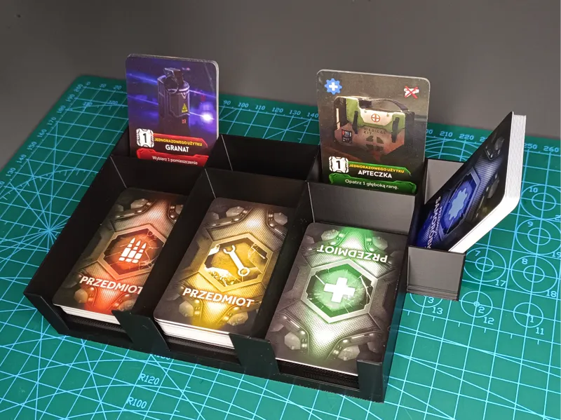 Nemesis Rosource card holder