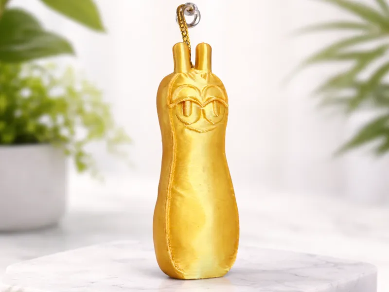 Golden Maze Trophy - figurine