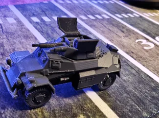 sdkfz 222 (Leichter Panzerspähwagen) 1:72 Model