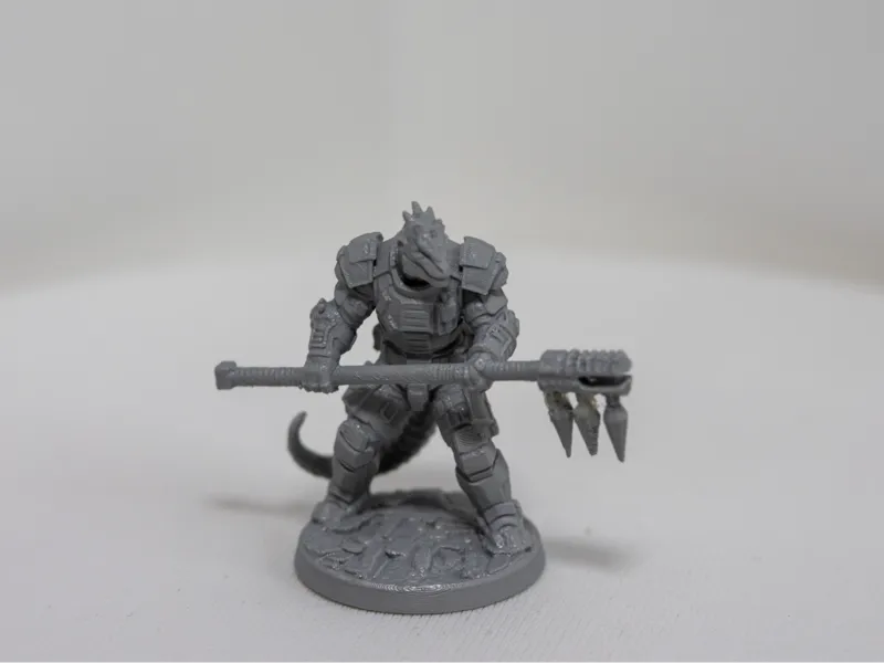 Sci-Fi Miniature: Lizardman