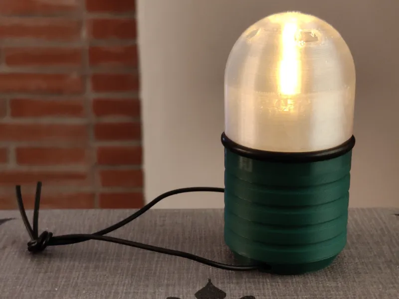 Outdoor Lamp (with container)