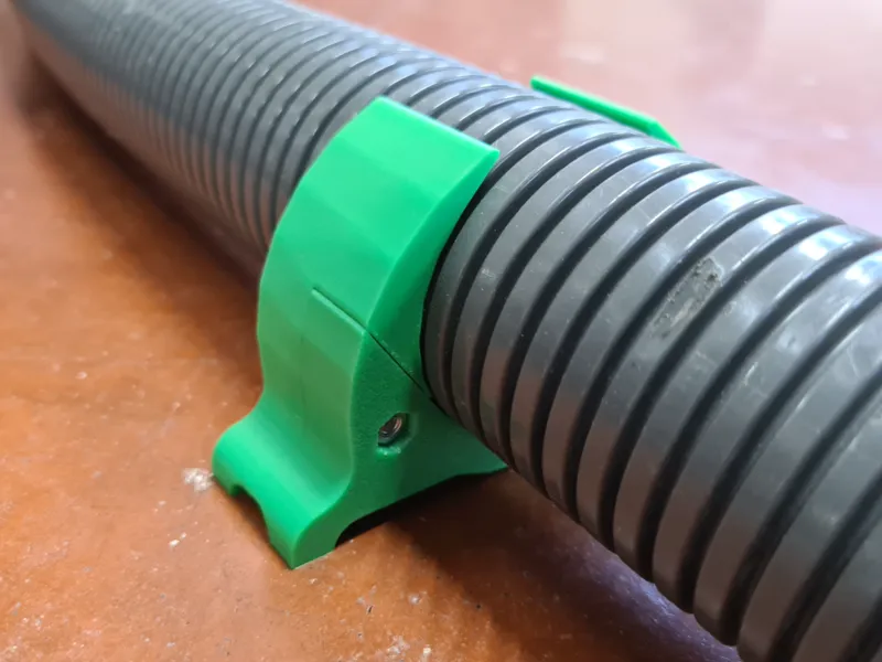 Tube Holder – 3‑Piece Clamp System