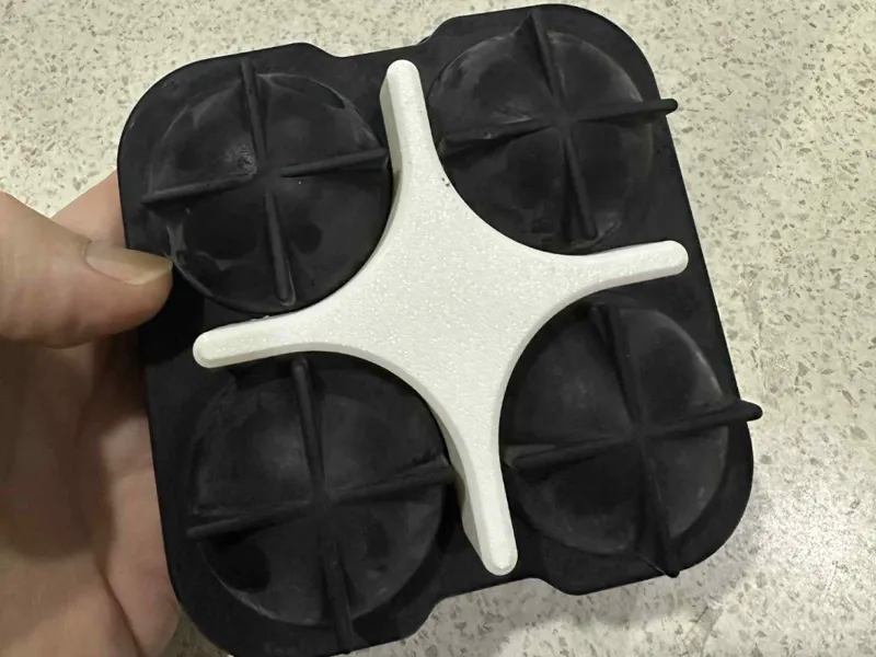 Support for Silicone Ice Tray Mould