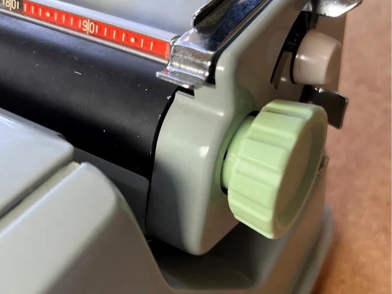 Hermes 3000 v2 Typewriter Platen Knobs