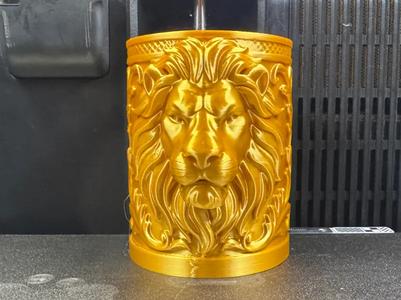 The Lion King: Ornate Pen & Brush Holder