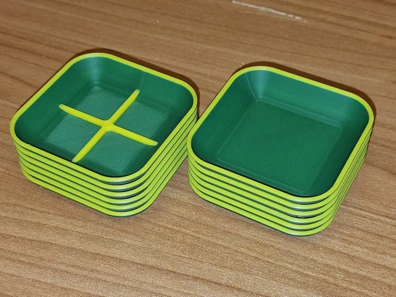 Tray for small items