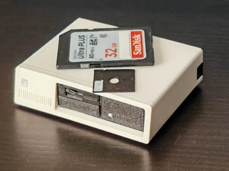 Tiny XT - 1/10 scale retro PC