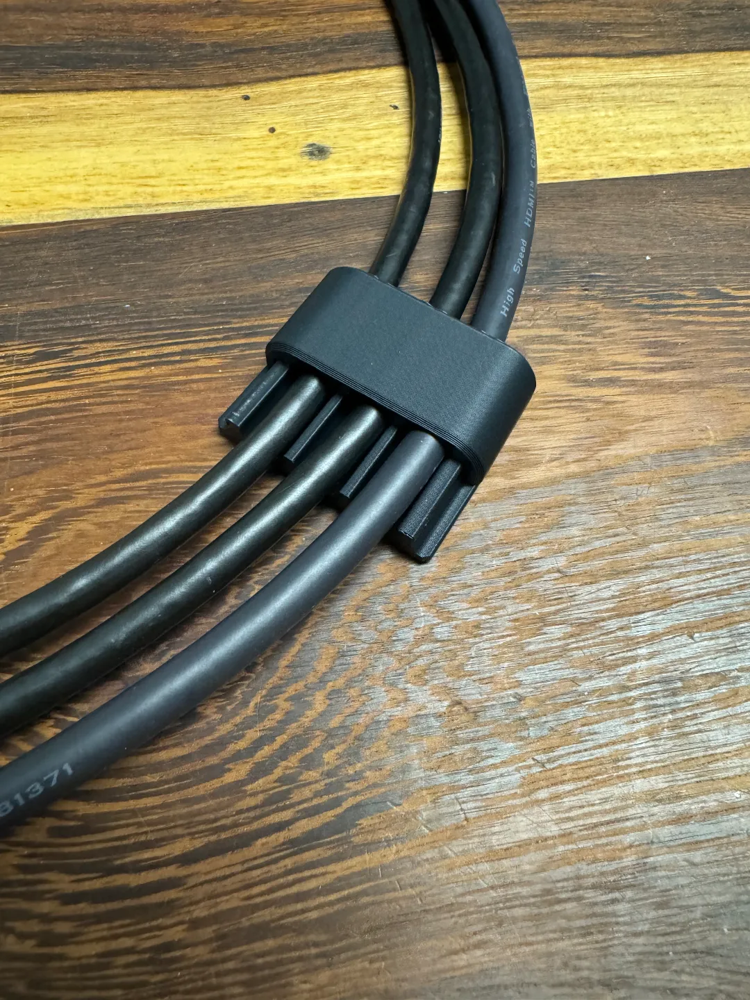 Clean Cable Management Organizer Clip view 4