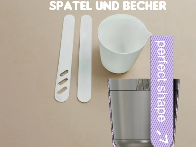 Spatel und Becher 