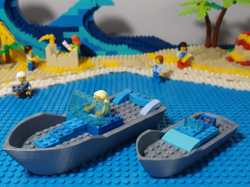 Brick Boat (Legos, floating, unsinkable, fast)
