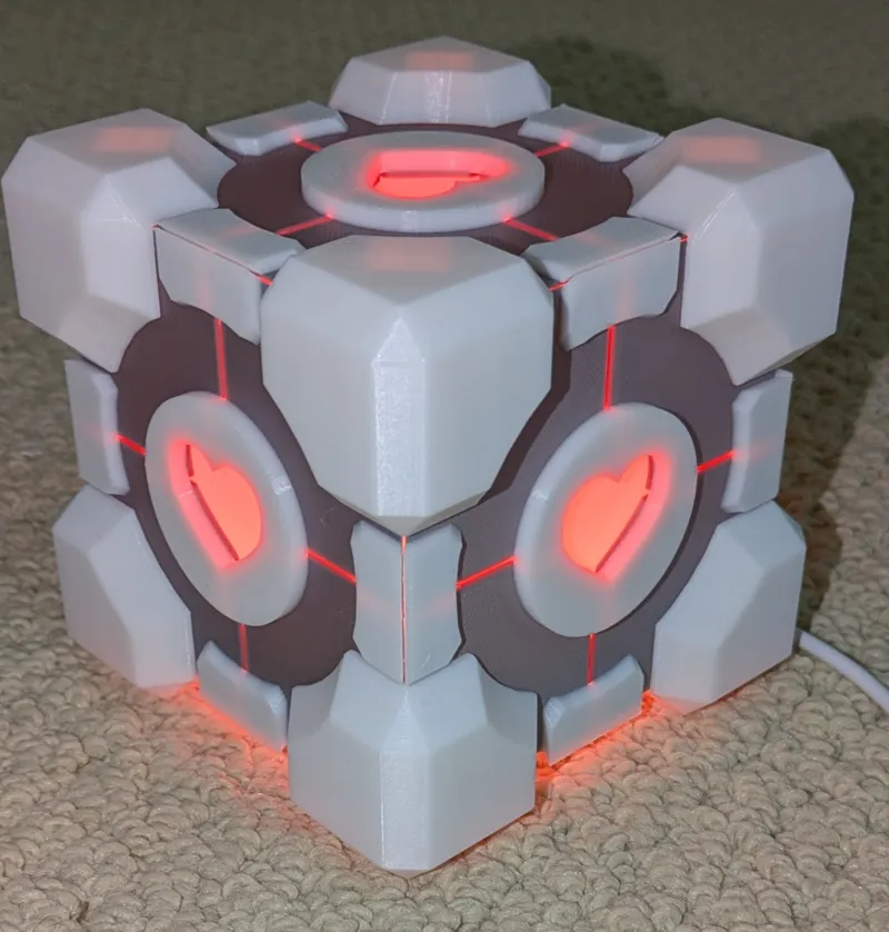 Light Up Portal Companion Cube