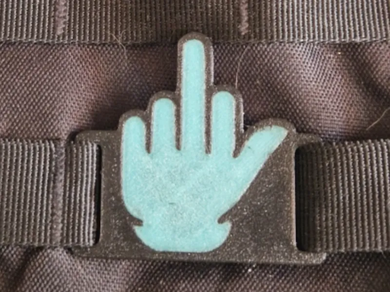 Molle-Patch-Mittelfinger