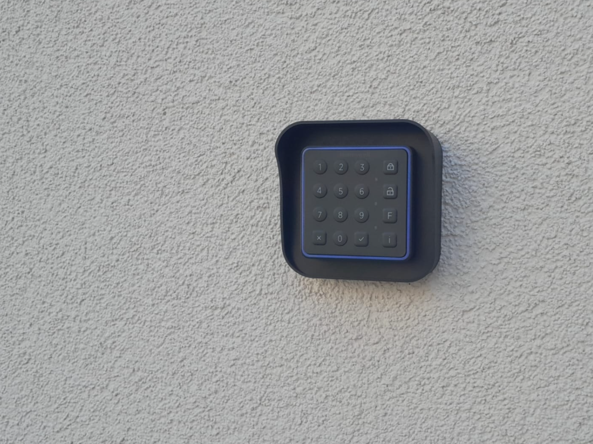 Mounting Box for Honeywell luminAXS Reader 