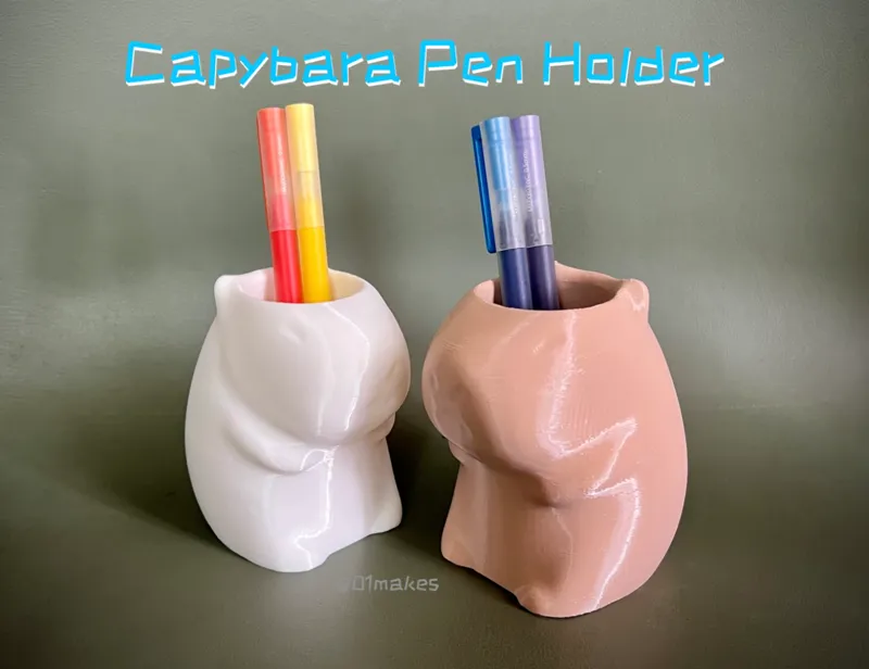 Capybara pencil holder