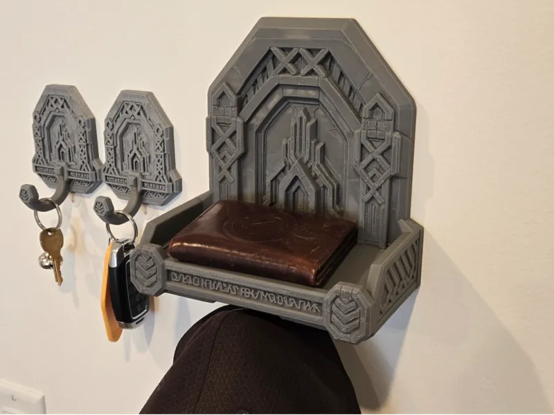 Lord Of The Rings/ The Hobbit Dwarf Wallet Holder