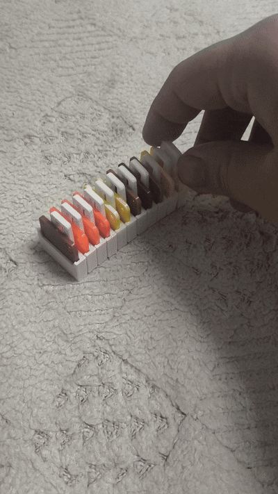 Infinite Waterfall Swatch Holder